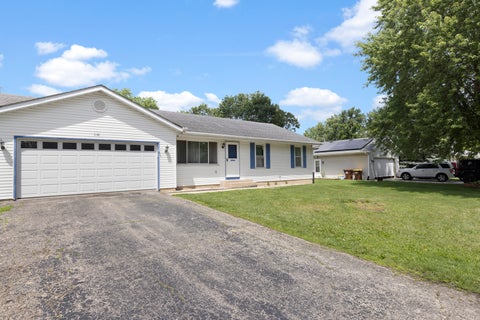 Tiny photo for 1141 Arnold Avenue, Rockford, IL 61108 (MLS # 12690049)