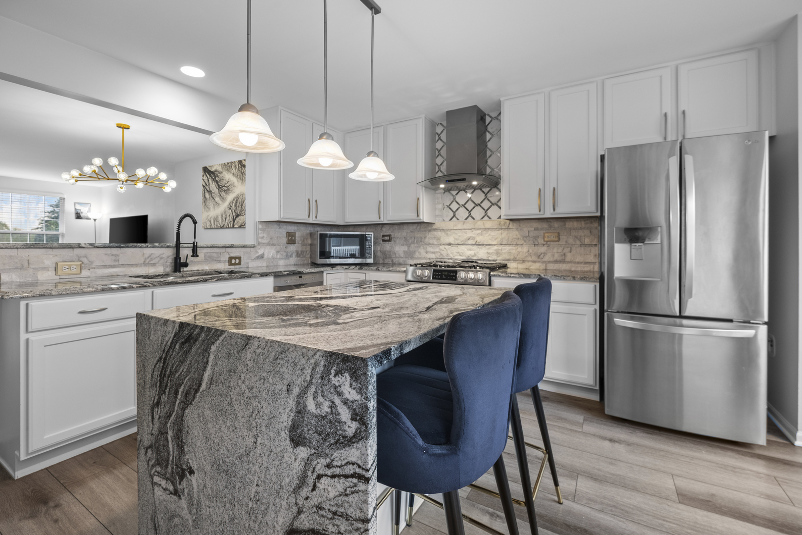 1044 Reserve Drive 1044