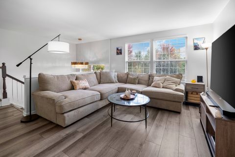 Tiny photo for 1044 Reserve Drive #1044, Elgin, IL 60124 (MLS # 12493834)