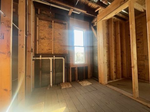 Tiny photo for 9520 S Sacramento Avenue, Evergreen Park, IL 60805 (MLS # 12582114)