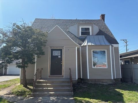 Photo of 9520 S Sacramento Avenue, Evergreen Park, IL 60805 (MLS # 12582114)