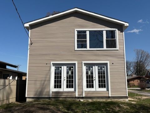 Tiny photo for 9520 S Sacramento Avenue, Evergreen Park, IL 60805 (MLS # 12582114)