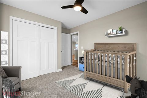 Tiny photo for 180 S Oak Street, El Paso, IL 61738 (MLS # 12512942)