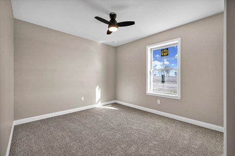Tiny photo for 180 S Oak Street, El Paso, IL 61738 (MLS # 12512942)