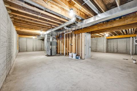 Tiny photo for 180 S Oak Street, El Paso, IL 61738 (MLS # 12512942)