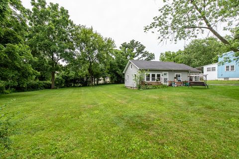 Tiny photo for 12716 W Grandview Avenue, Waukegan, IL 60085 (MLS # 12417291)