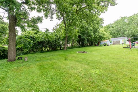 Tiny photo for 12716 W Grandview Avenue, Waukegan, IL 60085 (MLS # 12417291)