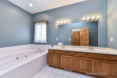 Tiny photo for 326 Austin Court, Yorkville, IL 60560 (MLS # 12464394)