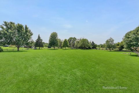 Tiny photo for 326 Austin Court, Yorkville, IL 60560 (MLS # 12464394)