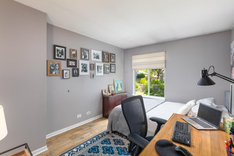Tiny photo for 417 TRAVELAIRE Avenue, Naperville, IL 60565 (MLS # 12785219)