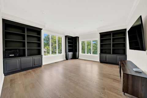 Tiny photo for 5 S Meadow Court, South Barrington, IL 60010 (MLS # 12600470)