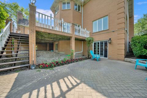 Tiny photo for 5 S Meadow Court, South Barrington, IL 60010 (MLS # 12600470)