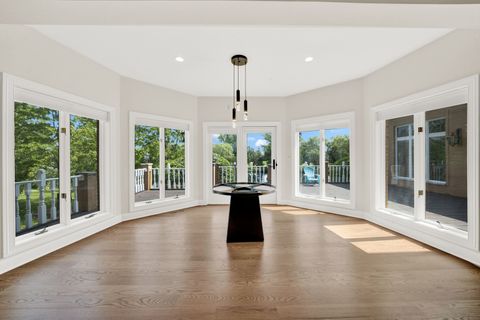 Tiny photo for 5 S Meadow Court, South Barrington, IL 60010 (MLS # 12600470)