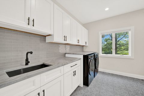 Tiny photo for 5 S Meadow Court, South Barrington, IL 60010 (MLS # 12600470)