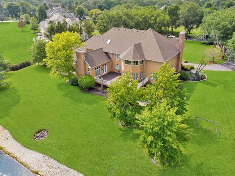 Tiny photo for 5 S Meadow Court, South Barrington, IL 60010 (MLS # 12600470)