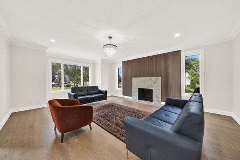 Tiny photo for 5 S Meadow Court, South Barrington, IL 60010 (MLS # 12600470)