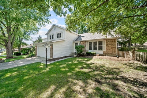 Photo of 2656 Bloomfield Drive, Lisle, IL 60532 (MLS # 12715396)