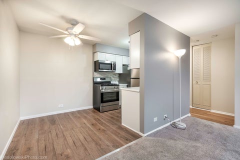 Tiny photo for 1375 Rebecca Drive #408, Hoffman Estates, IL 60169 (MLS # 12767771)