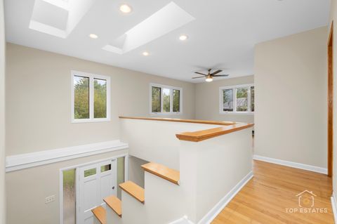 Tiny photo for 445 W Dorset Avenue, Palatine, IL 60067 (MLS # 12512749)