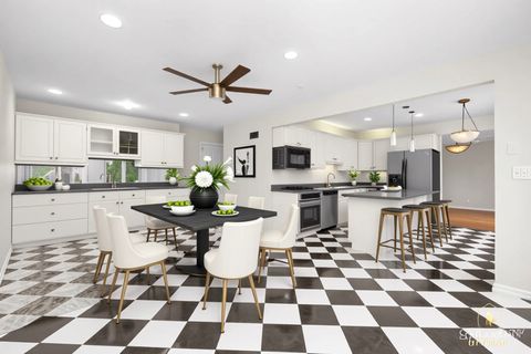 Tiny photo for 445 W Dorset Avenue, Palatine, IL 60067 (MLS # 12512749)