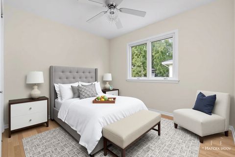 Tiny photo for 445 W Dorset Avenue, Palatine, IL 60067 (MLS # 12512749)