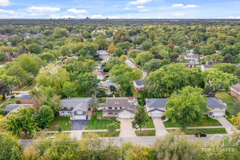 Tiny photo for 445 W Dorset Avenue, Palatine, IL 60067 (MLS # 12512749)
