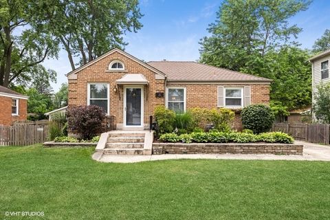 A home in Clarendon Hills