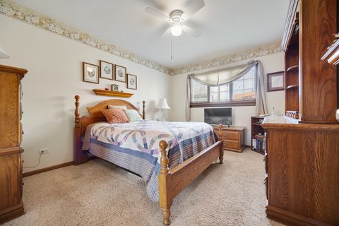 Tiny photo for 613 Tanglewood Drive, Streamwood, IL 60107 (MLS # 12572670)