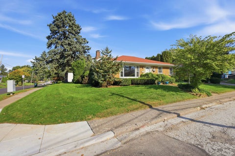 Tiny photo for 2304 E High Street, Davenport, IA 52803 (MLS # 12792844)