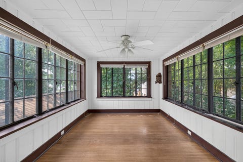 Tiny photo for 721 Congress Street, Ottawa, IL 61350 (MLS # 12702942)