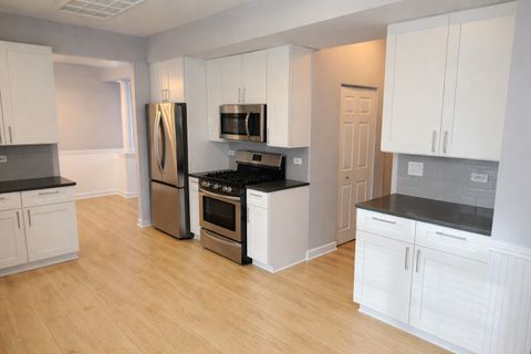 Tiny photo for 244 Buckingham Drive, Grayslake, IL 60030 (MLS # 12597412)