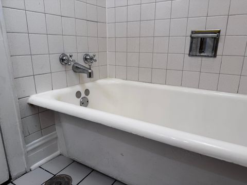 Tiny photo for 6249 N Sheridan Road #5, Chicago, IL 60660 (MLS # 12446412)