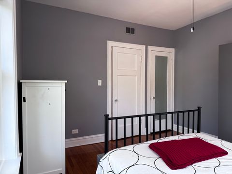 Tiny photo for 6249 N Sheridan Road #5, Chicago, IL 60660 (MLS # 12446412)