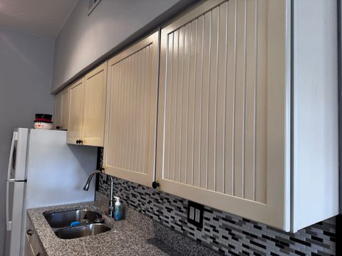Tiny photo for 6249 N Sheridan Road #5, Chicago, IL 60660 (MLS # 12446412)