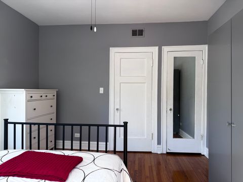 Tiny photo for 6249 N Sheridan Road #5, Chicago, IL 60660 (MLS # 12446412)