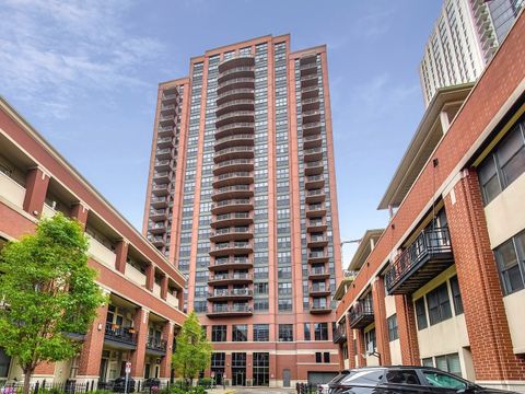 Photo of 330 N Jefferson Street #409, Chicago, IL 60661 (MLS # 12623616)