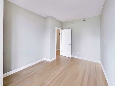 Tiny photo for 330 N Jefferson Street #409, Chicago, IL 60661 (MLS # 12623616)