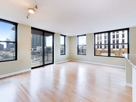 Tiny photo for 330 N Jefferson Street #409, Chicago, IL 60661 (MLS # 12623616)