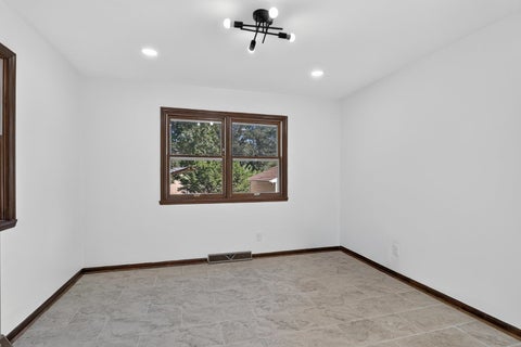 Tiny photo for 2917 Lawndale Avenue, Rockford, IL 61101 (MLS # 12753488)
