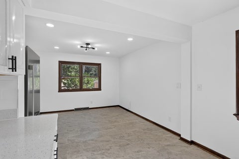 Tiny photo for 2917 Lawndale Avenue, Rockford, IL 61101 (MLS # 12753488)