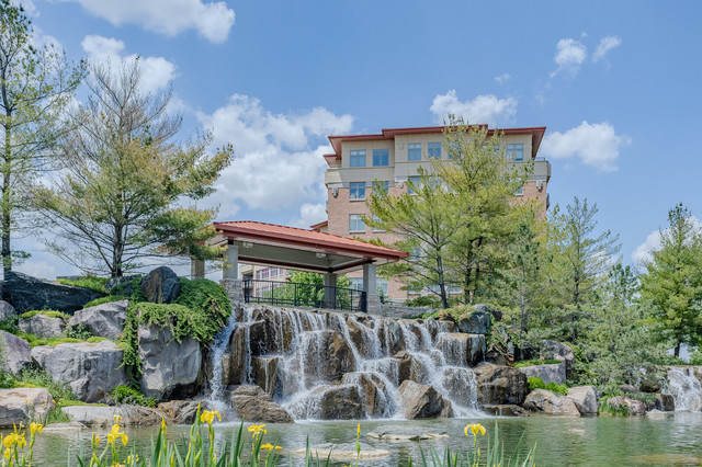 40 PRAIRIE PARK Drive 608