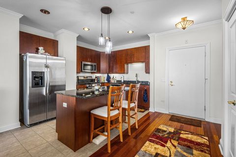 Tiny photo for 40 PRAIRIE PARK Drive #608, Wheeling, IL 60090 (MLS # 12613474)