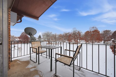 Tiny photo for 2556 Waterbury Drive #1905, Woodridge, IL 60517 (MLS # 12532073)