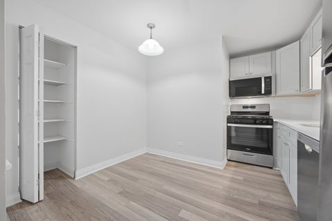 Tiny photo for 2556 Waterbury Drive #1905, Woodridge, IL 60517 (MLS # 12532073)