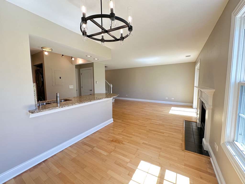 11 Foxcroft Road 11-127