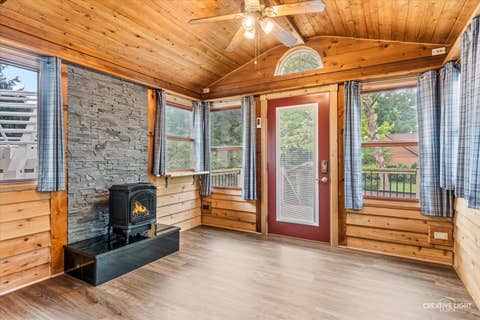 Tiny photo for 3S370 Curtis Avenue, Warrenville, IL 60555 (MLS # 12693279)