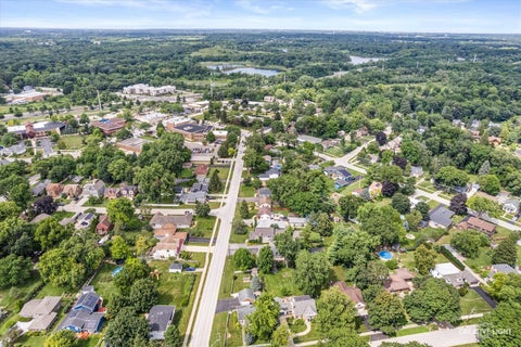 Tiny photo for 3S370 Curtis Avenue, Warrenville, IL 60555 (MLS # 12693279)