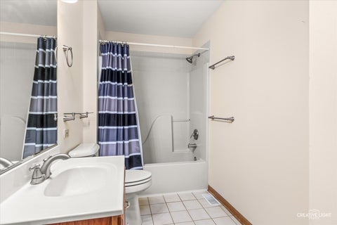 Tiny photo for 3S370 Curtis Avenue, Warrenville, IL 60555 (MLS # 12693279)