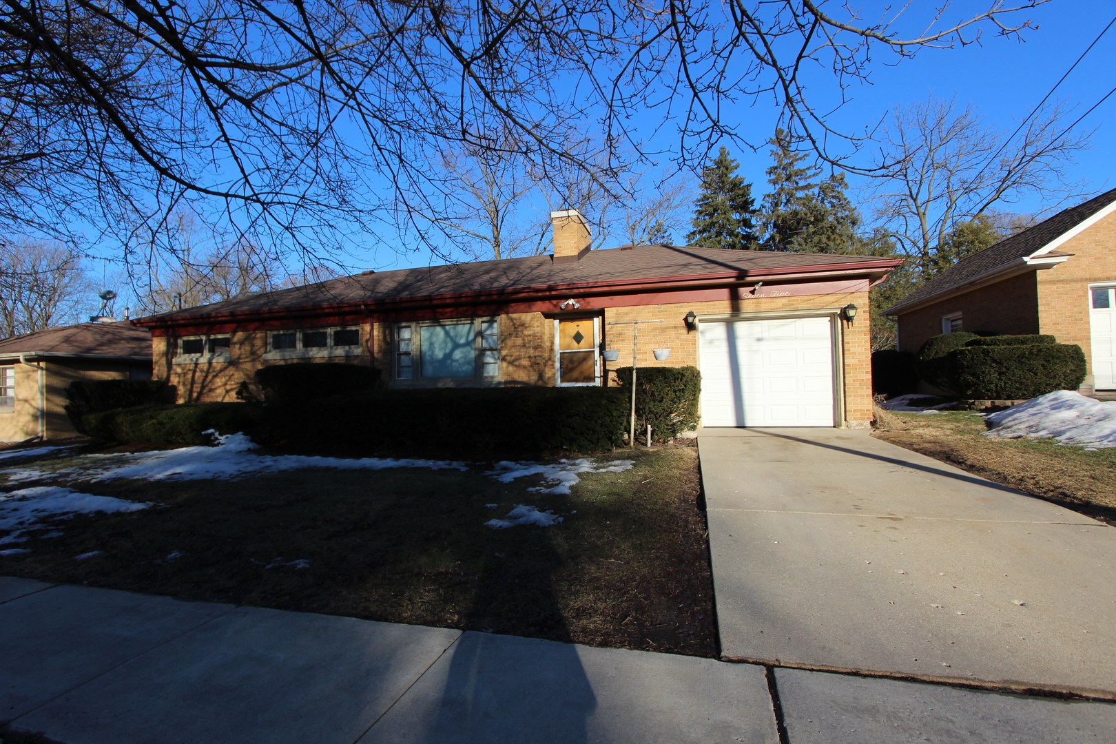 Photo 1 of 1 — 75 S Union Street, Elgin, IL 60123