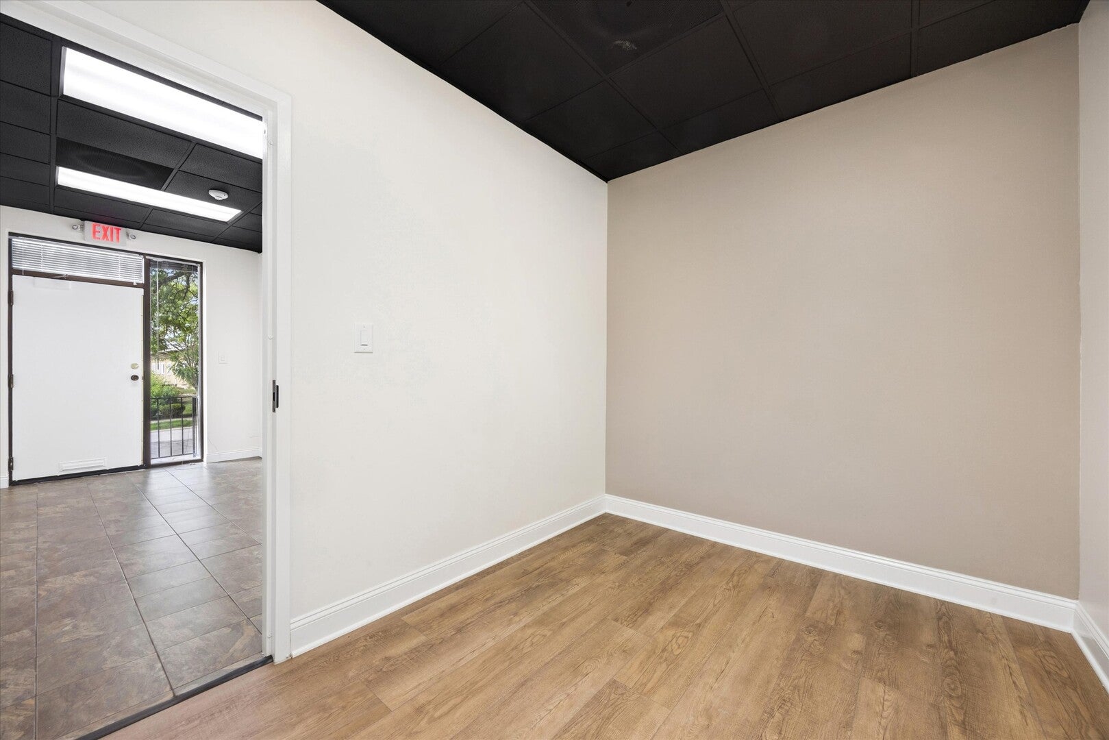 414 Plaza Drive 106